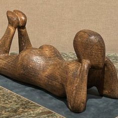 CONTEMPLACIÓ -FUSTA DE FAIG-